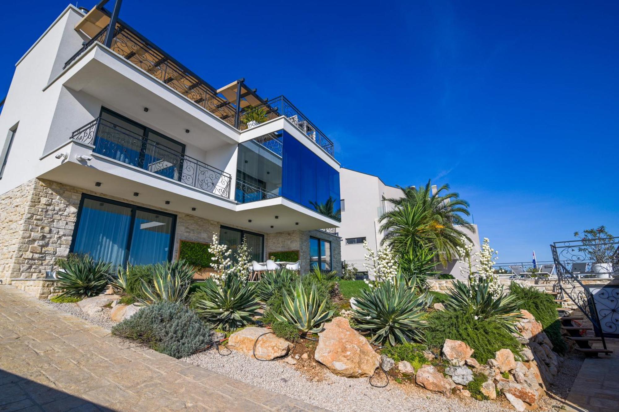 Bonaventura Residence Murter Bagian luar foto